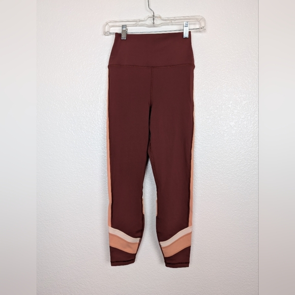 NWOT Spiritual Gangster Leggings - Picture 1 of 3